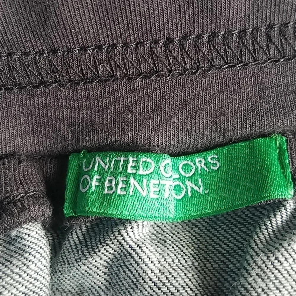 ❤United colors of benetton Jean skirt size small
